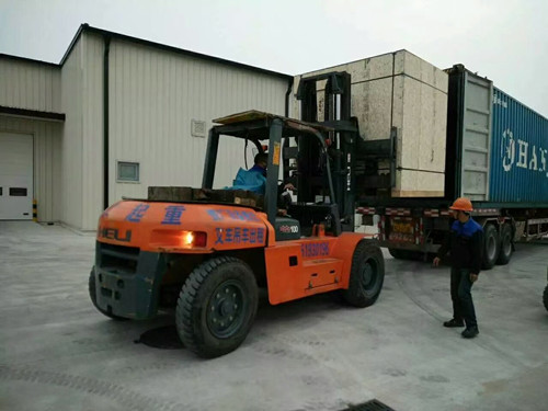 蘇州漕湖附近叉車(chē)租賃出租，設(shè)備搬運(yùn)